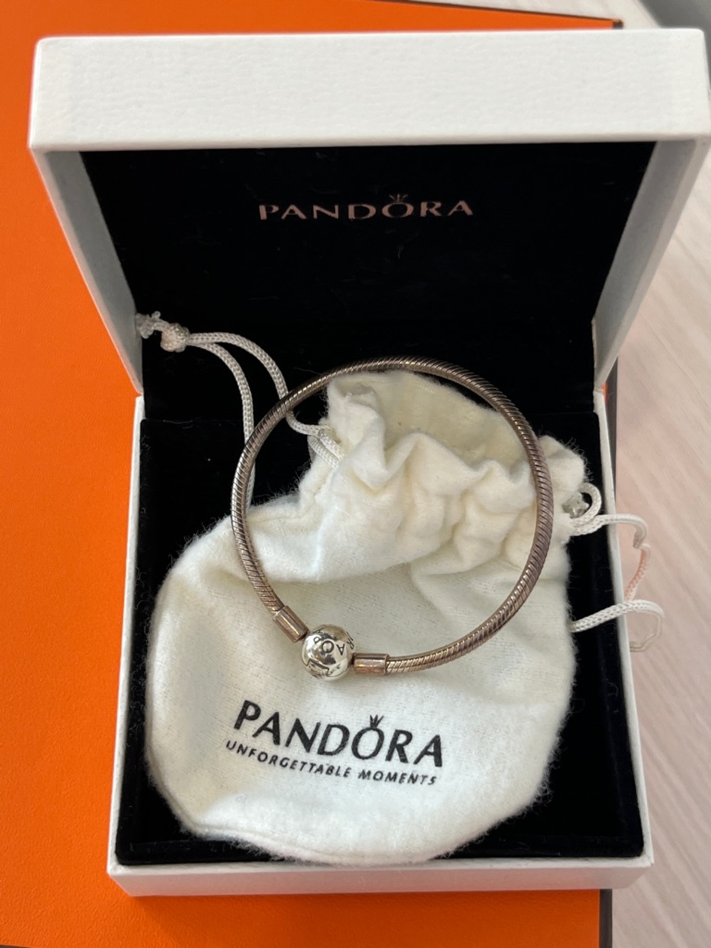 Pandora Rose Gold Snake Chain Bracelet w Round Charm New GWP